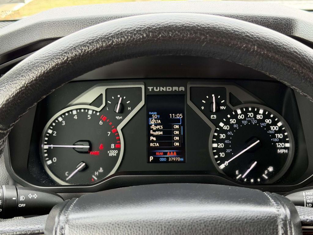 Used 2023 Toyota Tundra Limited AWD/4WD image 11