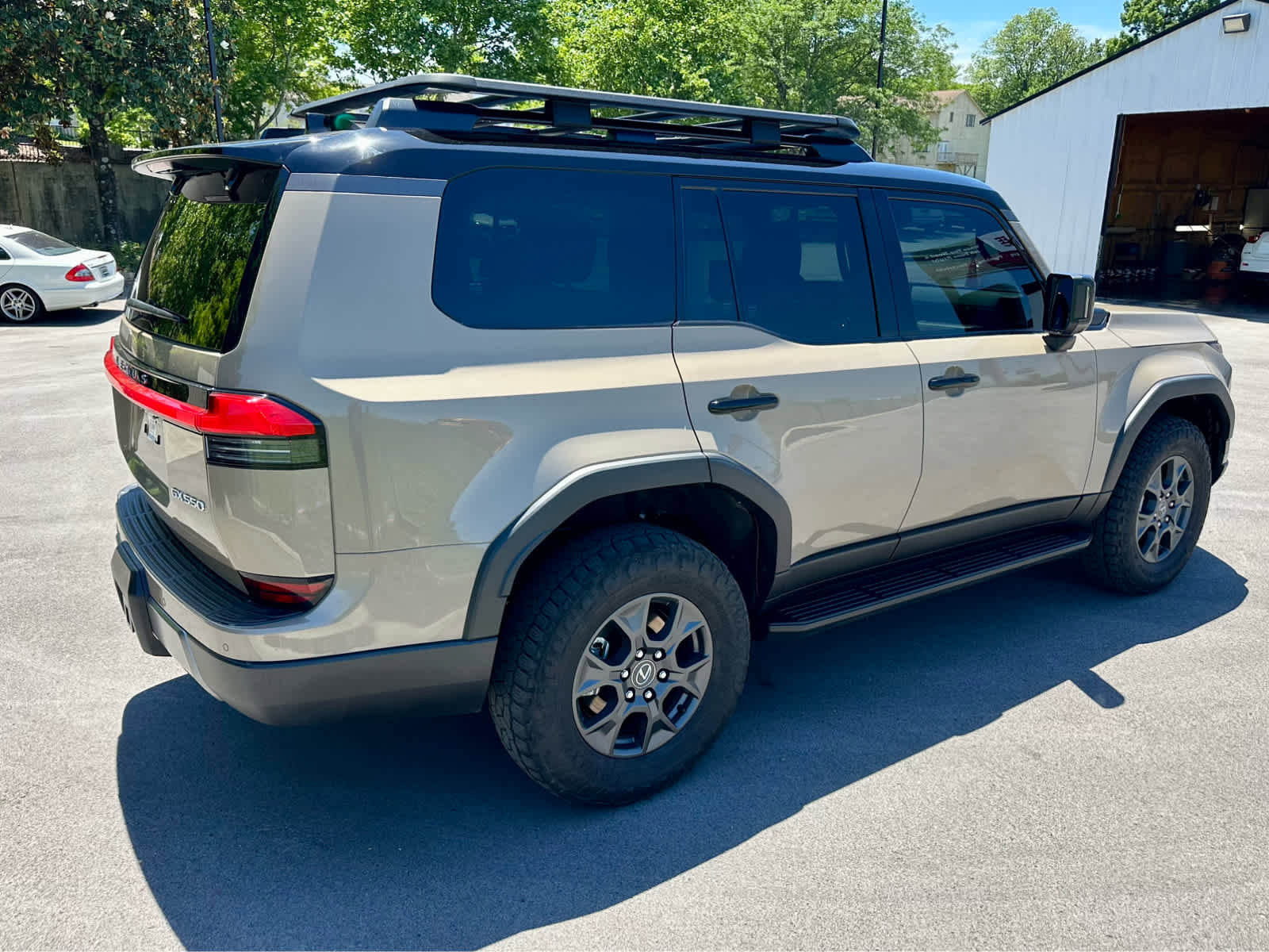 Used 2024 Lexus GX 550 AWD/4WD image 5