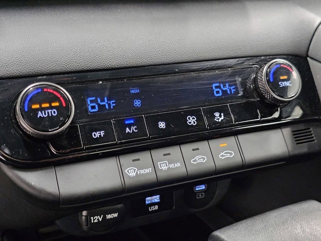 Used 2025 Hyundai Elantra Sport w/ Cargo Package FWD image 18