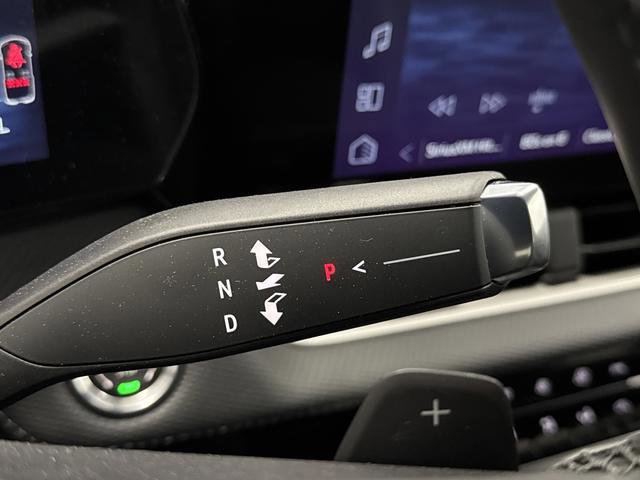 New 2026 Chevrolet Equinox LT w/ Convenience Package II image 21