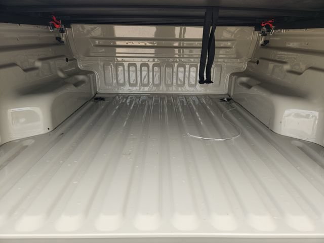 Used 2025 Ford Maverick XLT FWD image 32