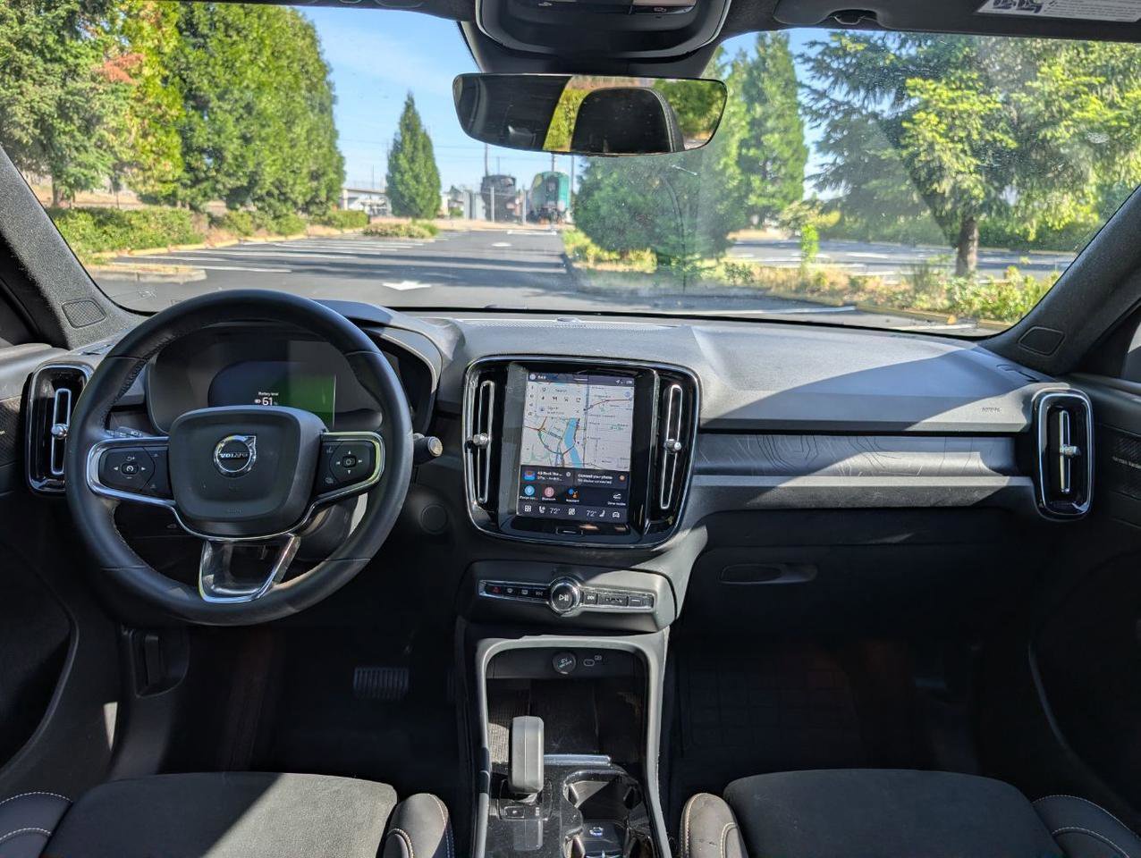 Used 2023 Volvo XC40 Recharge Ultimate w/ Protection Package Premier AWD/4WD image 13