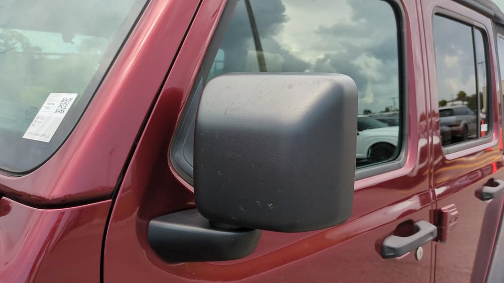 Used 2021 Jeep Wrangler Unlimited Sport AWD/4WD image 25
