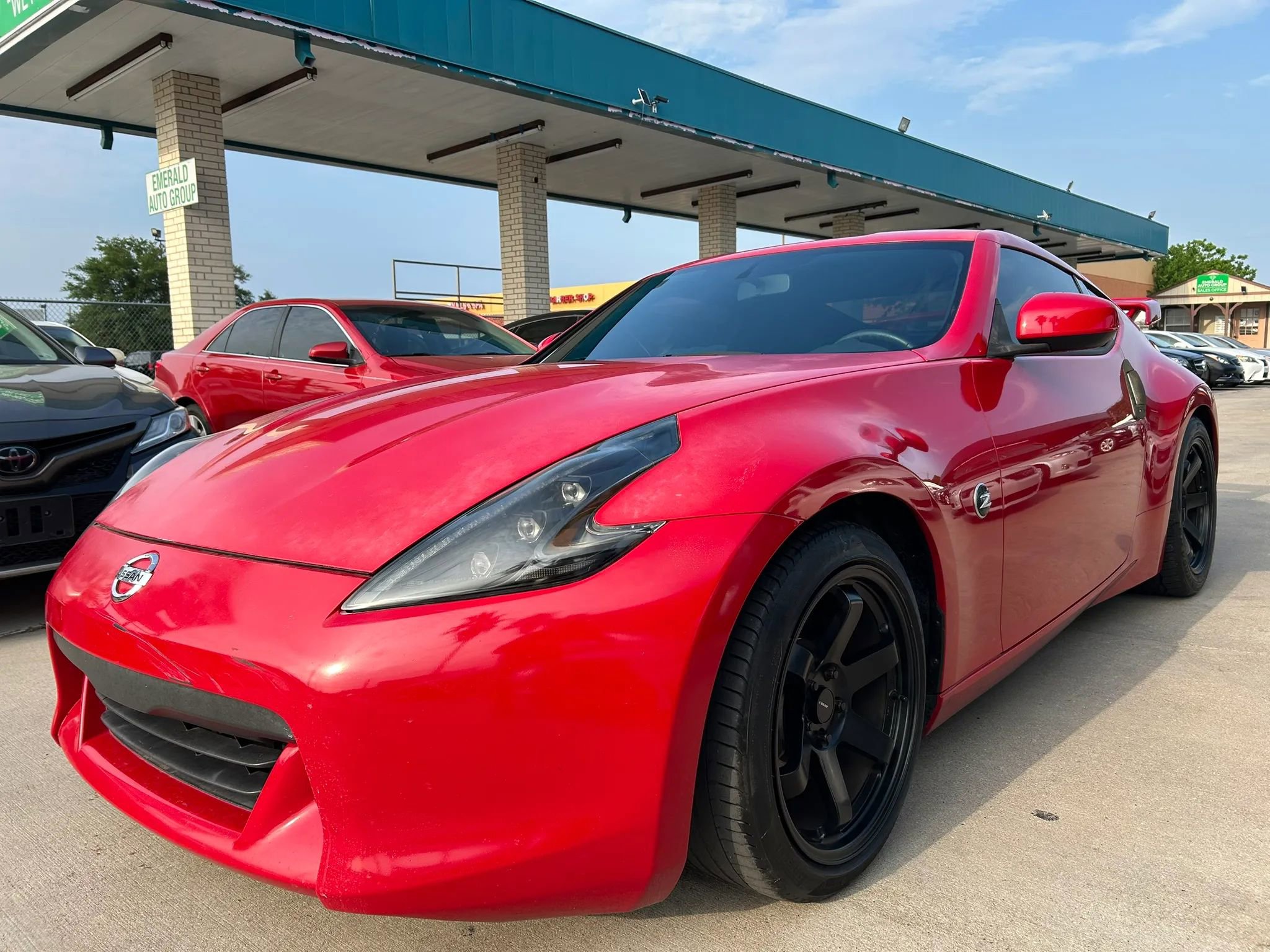 Used 2012 Nissan 370Z Coupe RWD image 1