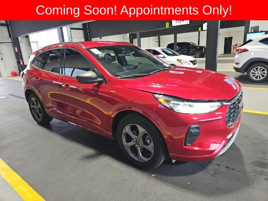 Used 2024 Ford Escape ST-Line w/ Tech Pack #1 FWD image 1
