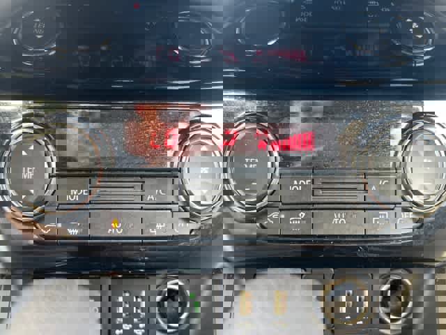 Used 2024 Mitsubishi Eclipse Cross LE image 28