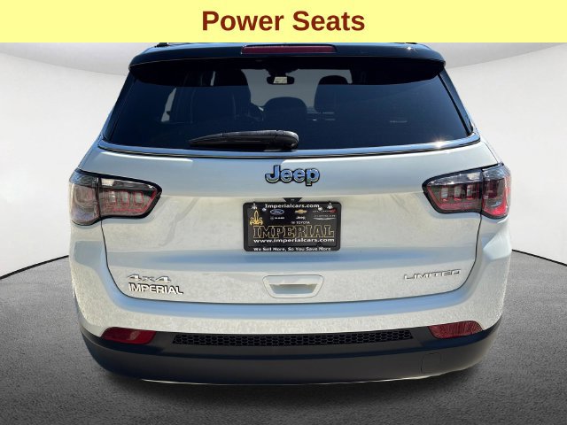 Used 2023 Jeep Compass Limited AWD/4WD image 10