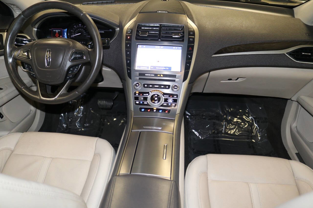 Used 2020 Lincoln MKZ Reserve w/ Elements Package image 15