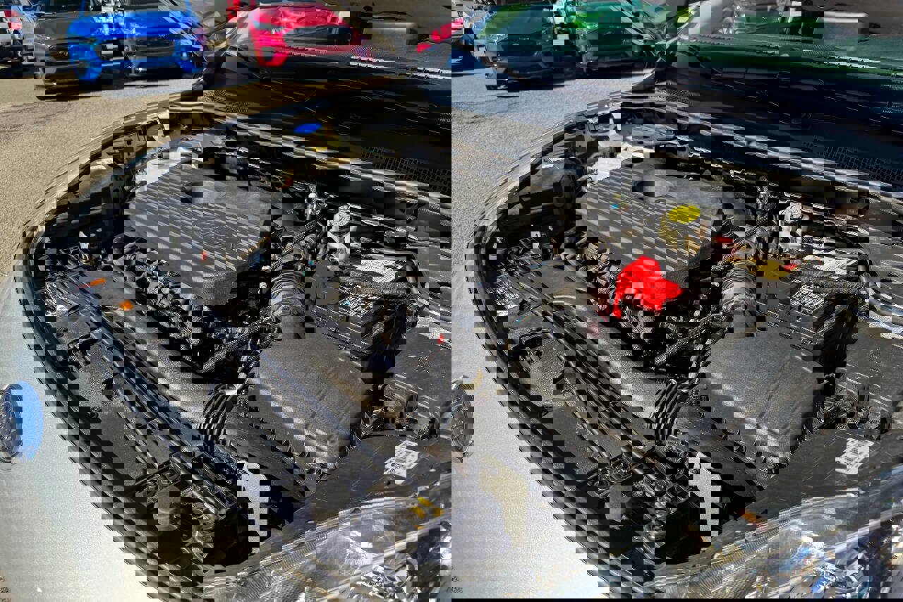 Used 2020 Ford Escape Titanium image 33