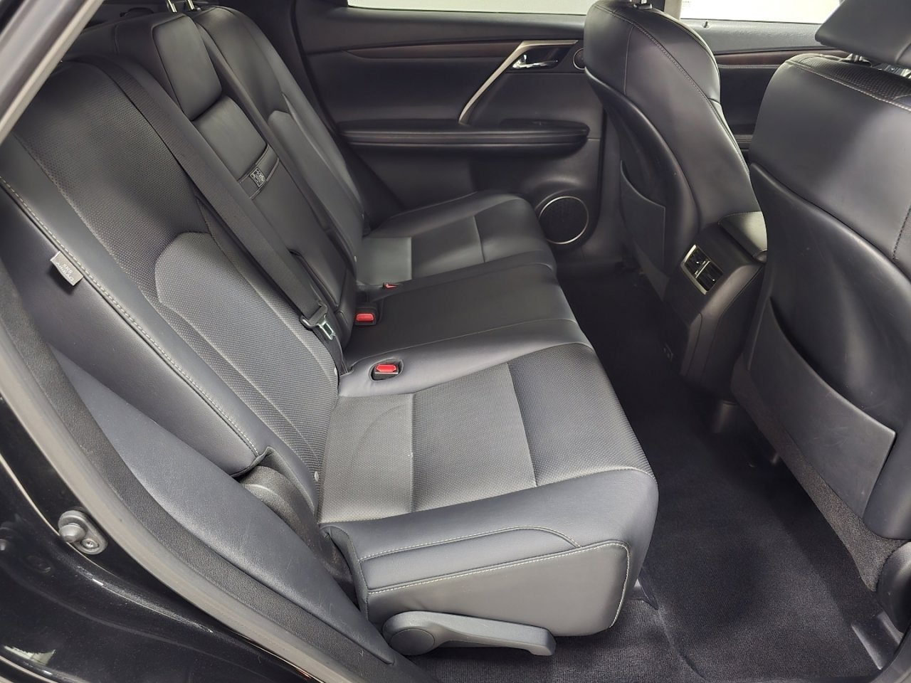 Used 2020 Lexus RX 350 AWD w/ Premium Package image 22