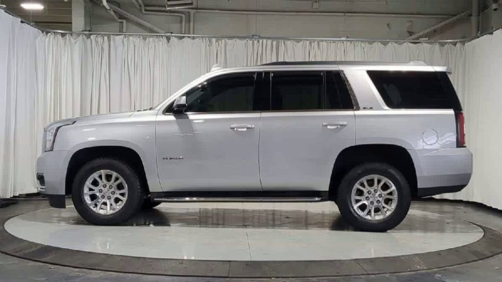 Used 2016 GMC Yukon SLE w/ Convenience Package image 6
