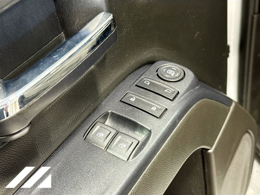 Used 2015 GMC Sierra 2500 4x4 Regular Cab w/ Sierra Convenience Package image 18