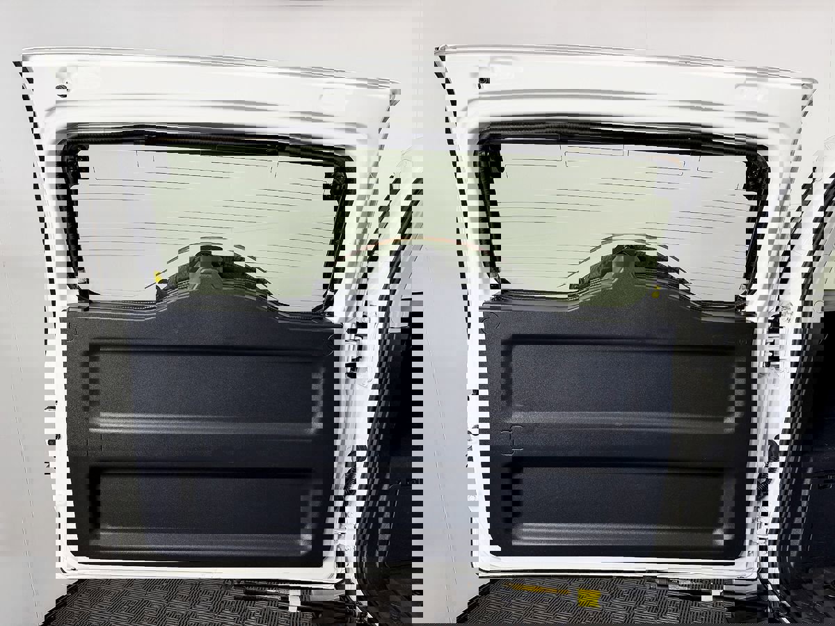 Used 2013 Toyota FJ Cruiser 4WD image 13