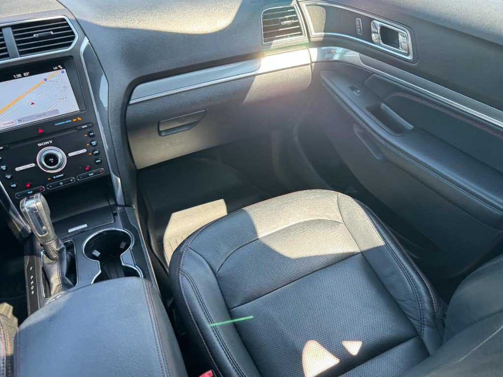 Used 2019 Ford Explorer Sport AWD/4WD image 17