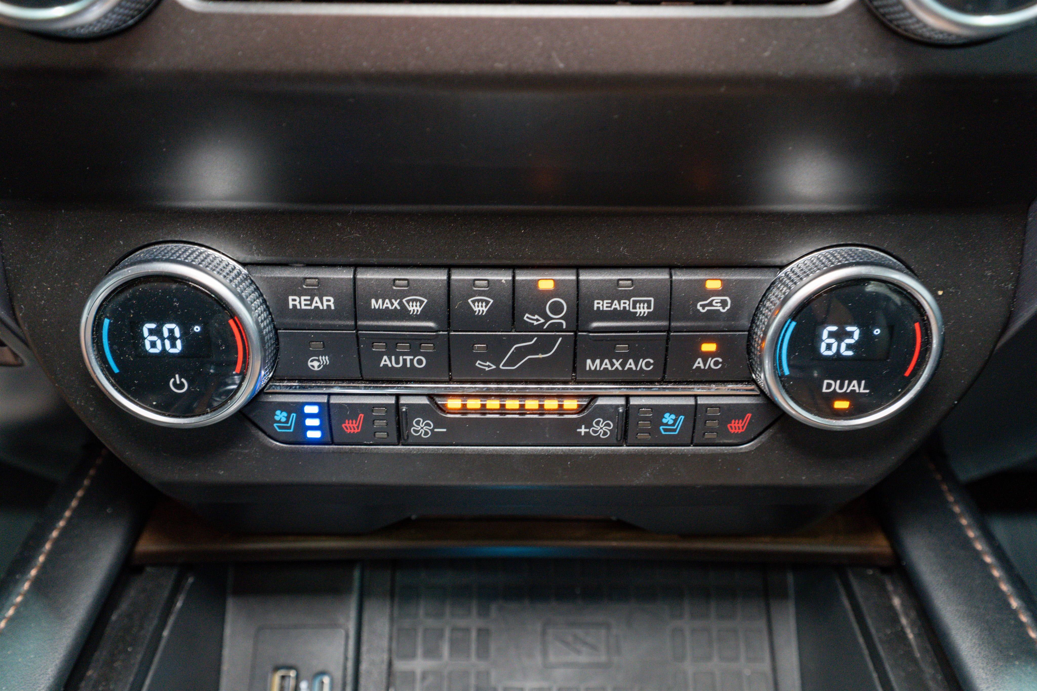 Used 2021 Ford Expedition Max Platinum image 24