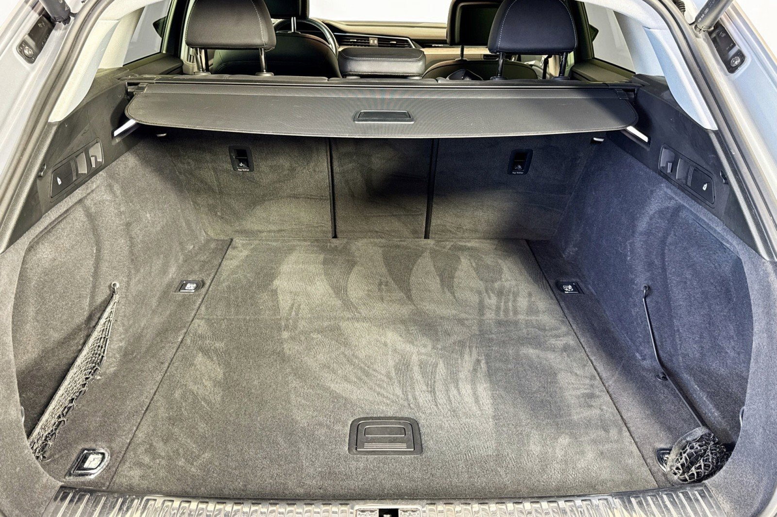 Used 2022 Audi e-tron Premium image 24