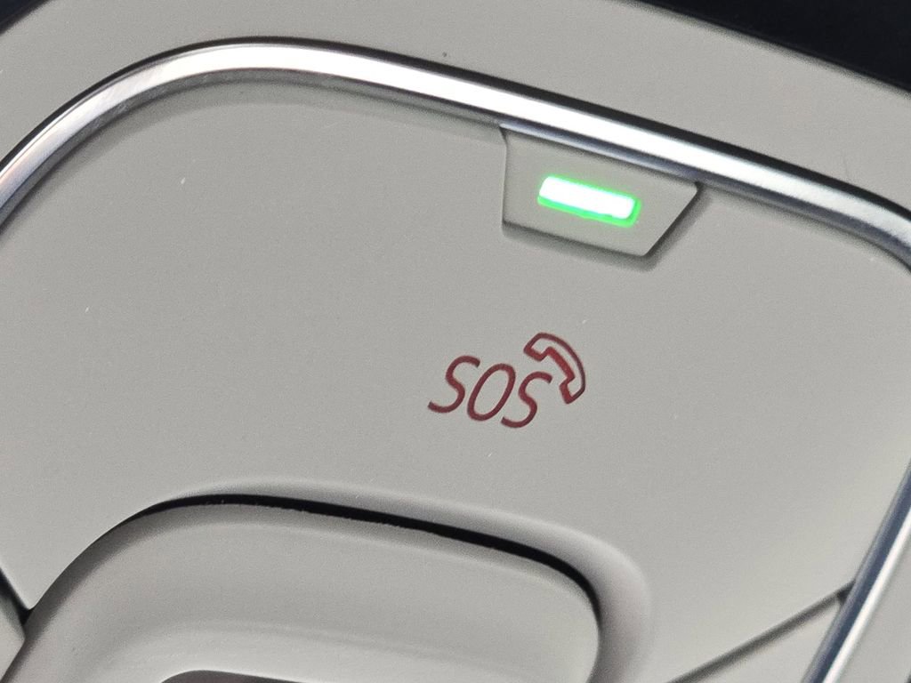 Used 2021 Audi Q5 e Prestige w/ Prestige Package image 9