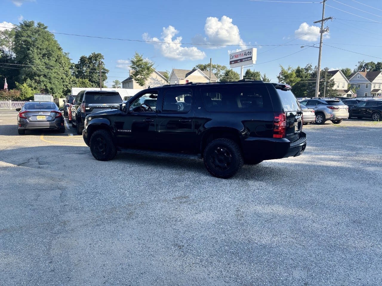 Used 2011 Chevrolet Suburban LT AWD/4WD image 4