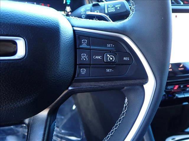 Used 2024 Jeep Grand Cherokee Limited 4xe image 18