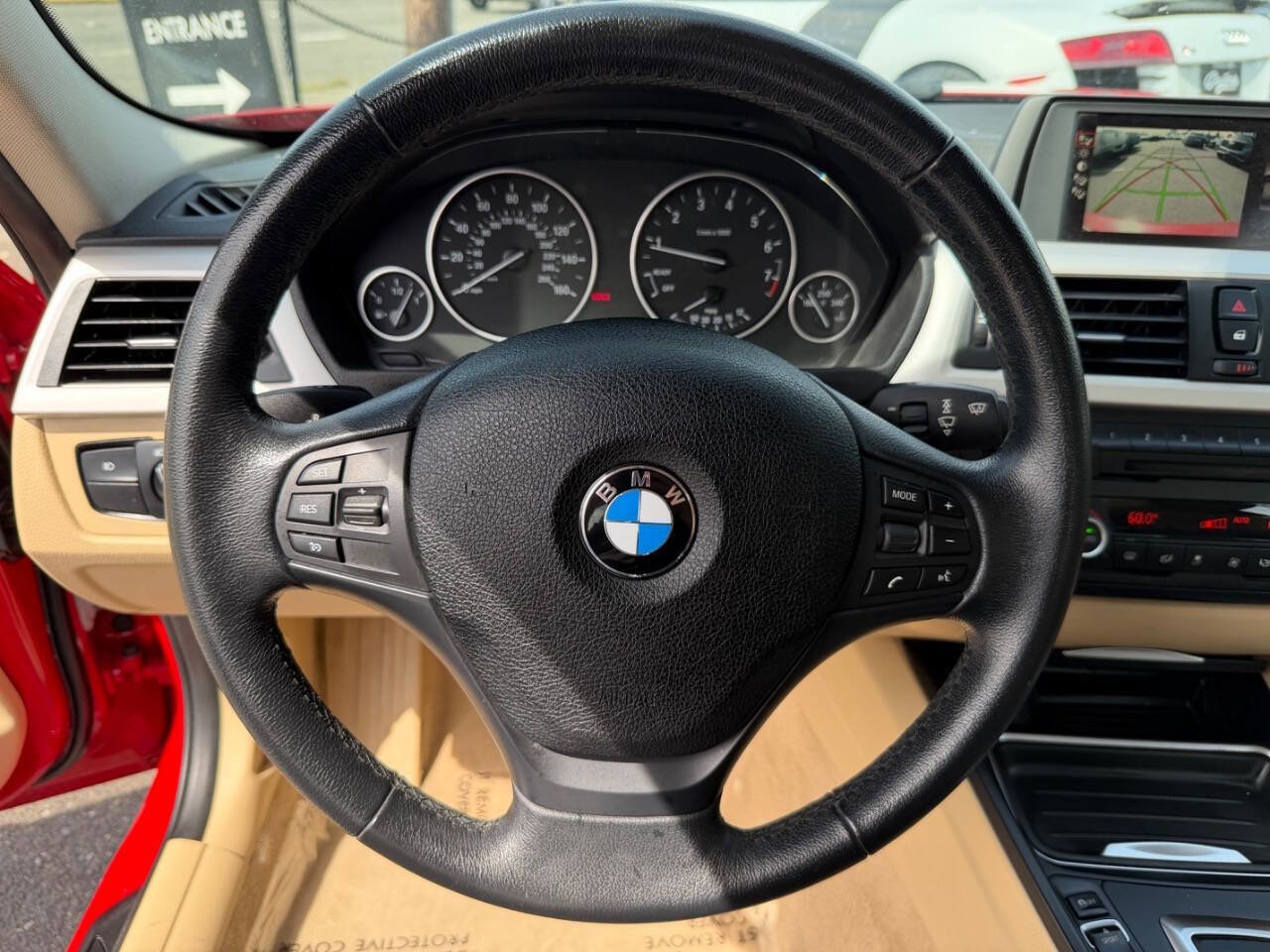 Used 2014 BMW 320i Sedan RWD image 35