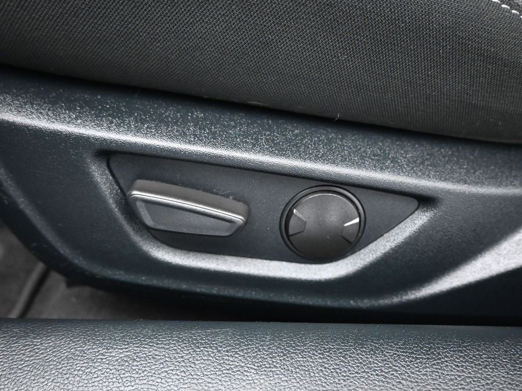 Certified 2022 Ford Mustang Coupe w/ Equipment Group 101A image 10