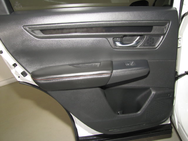 Certified 2025 Honda CR-V Sport-L image 36