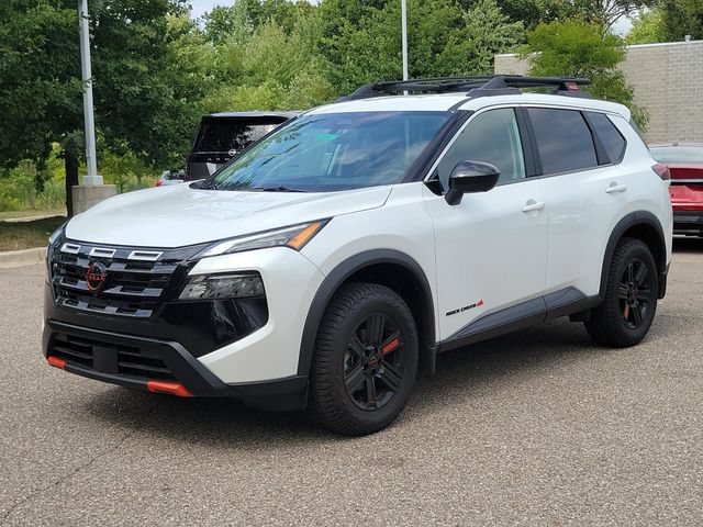 New 2026 Nissan Rogue SV AWD/4WD image 2