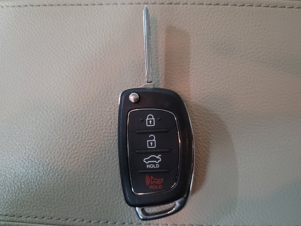 Used 2016 Hyundai Sonata SE image 32