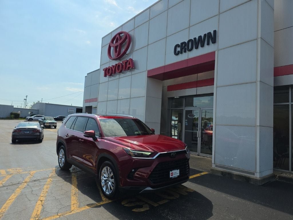Used 2026 Toyota Grand Highlander AWD image 1