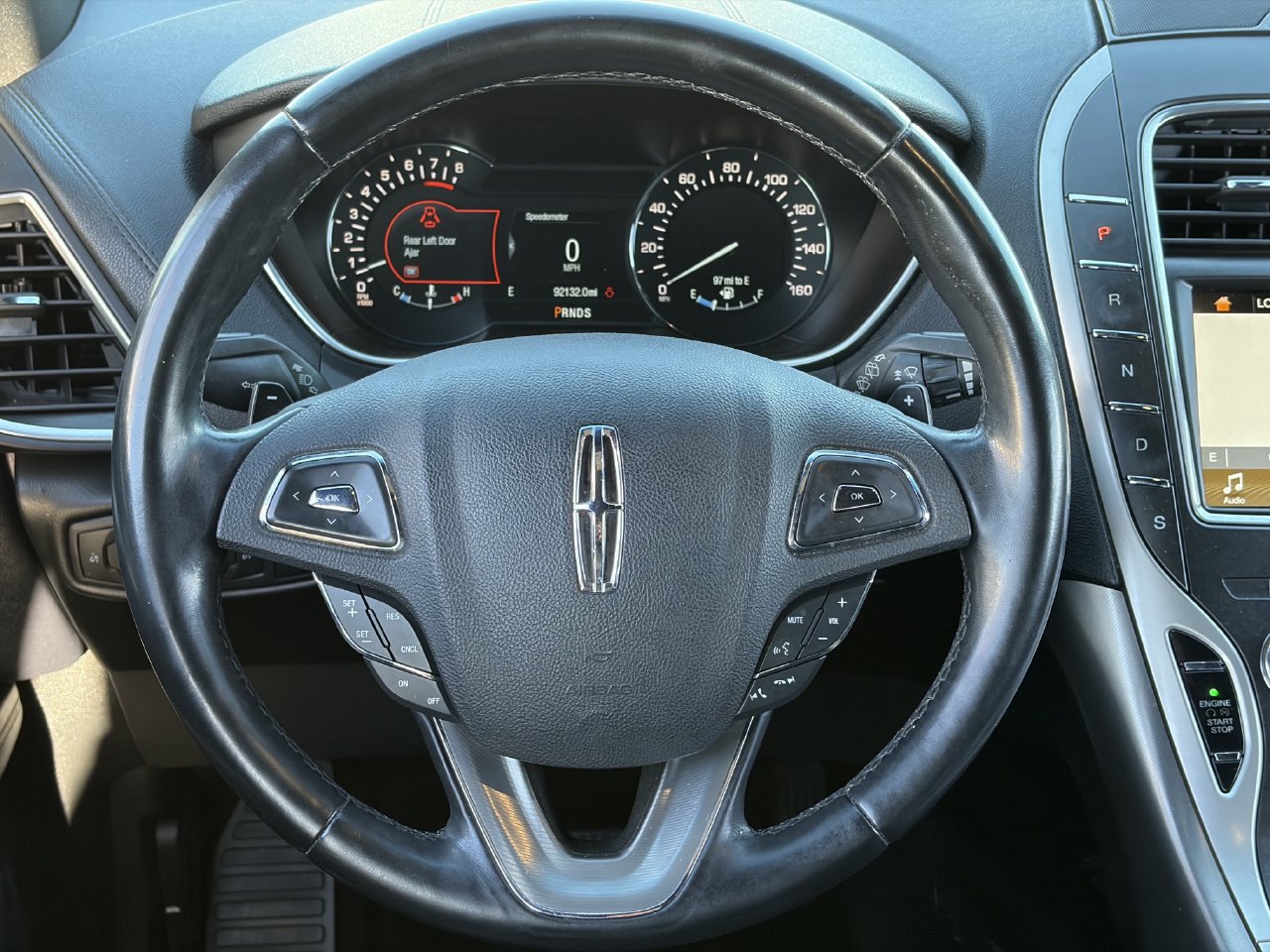 Used 2017 Lincoln MKX Reserve w/ Lincoln MKX Climate Package AWD/4WD image 19