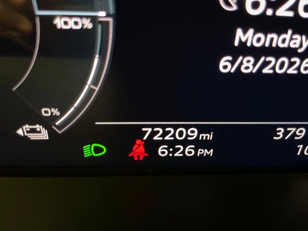Used 2022 Audi e-tron Premium AWD/4WD image 14