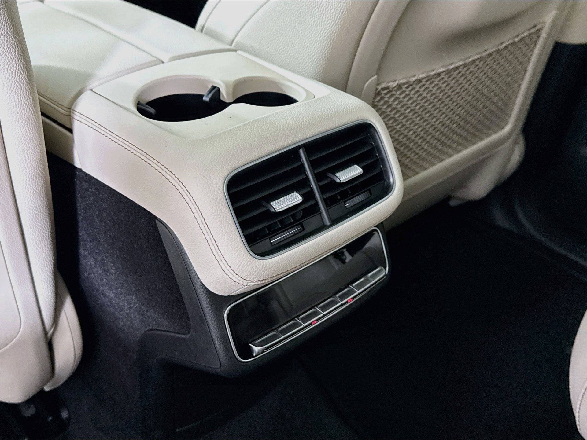 New 2027 Mercedes-Benz GLS 450 4MATIC image 27