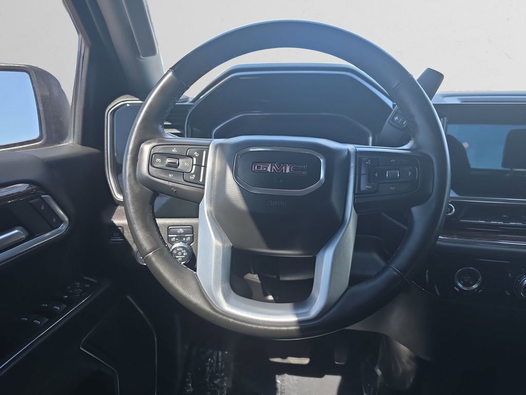 Used 2023 GMC Sierra 1500 Elevation image 14