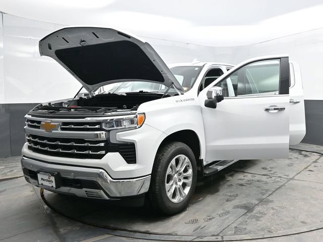 Used 2023 Chevrolet Silverado 1500 LTZ AWD/4WD image 44