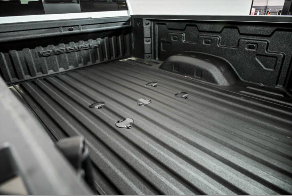 Used 2024 GMC Sierra 2500 Denali Ultimate w/ Max Trailering Package AWD/4WD image 7