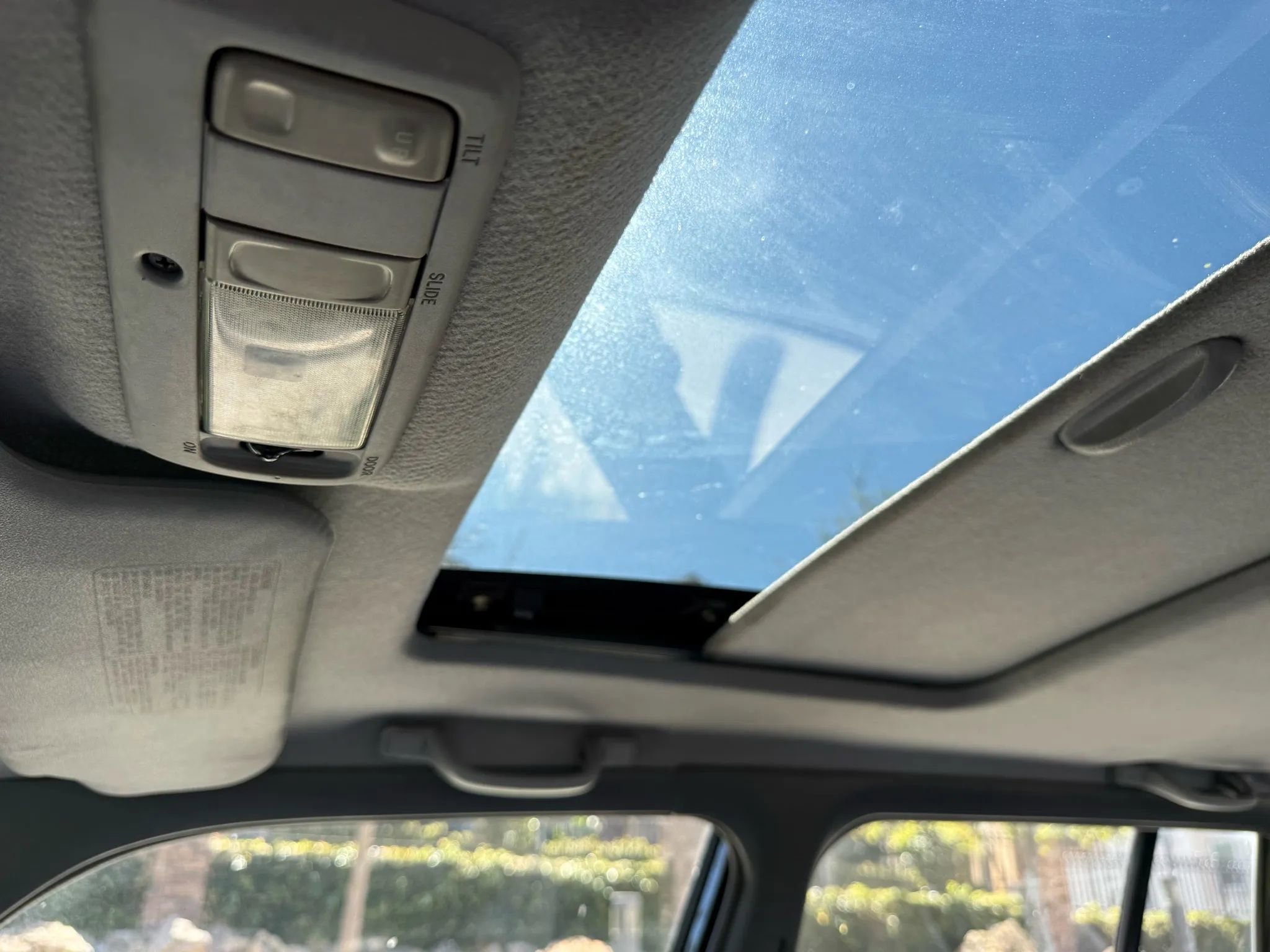 Used 1997 Toyota RAV4 2WD 4-Door image 18