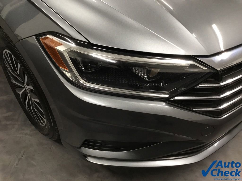 Used 2019 Volkswagen Jetta SEL image 16