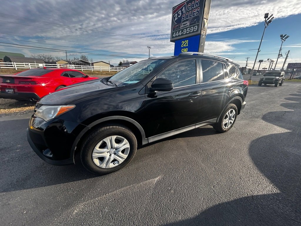 Used 2015 Toyota RAV4 LE image 7
