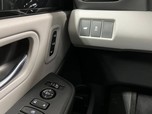 New 2025 Honda Pilot EX-L image 18