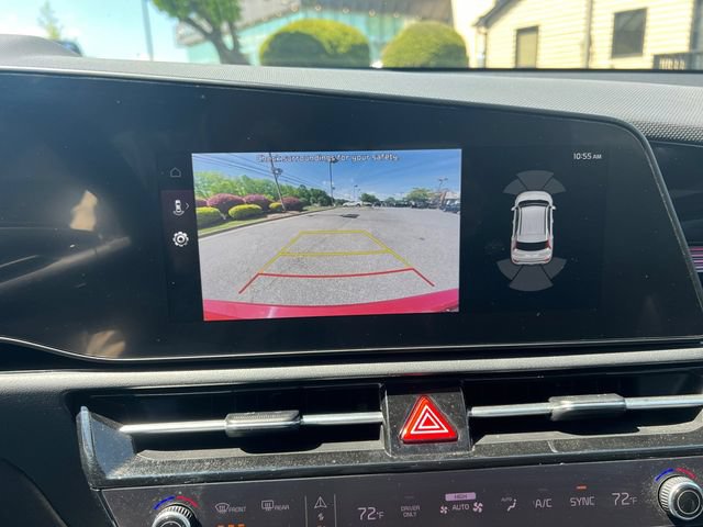 Used 2023 Kia Niro SX Touring FWD image 22