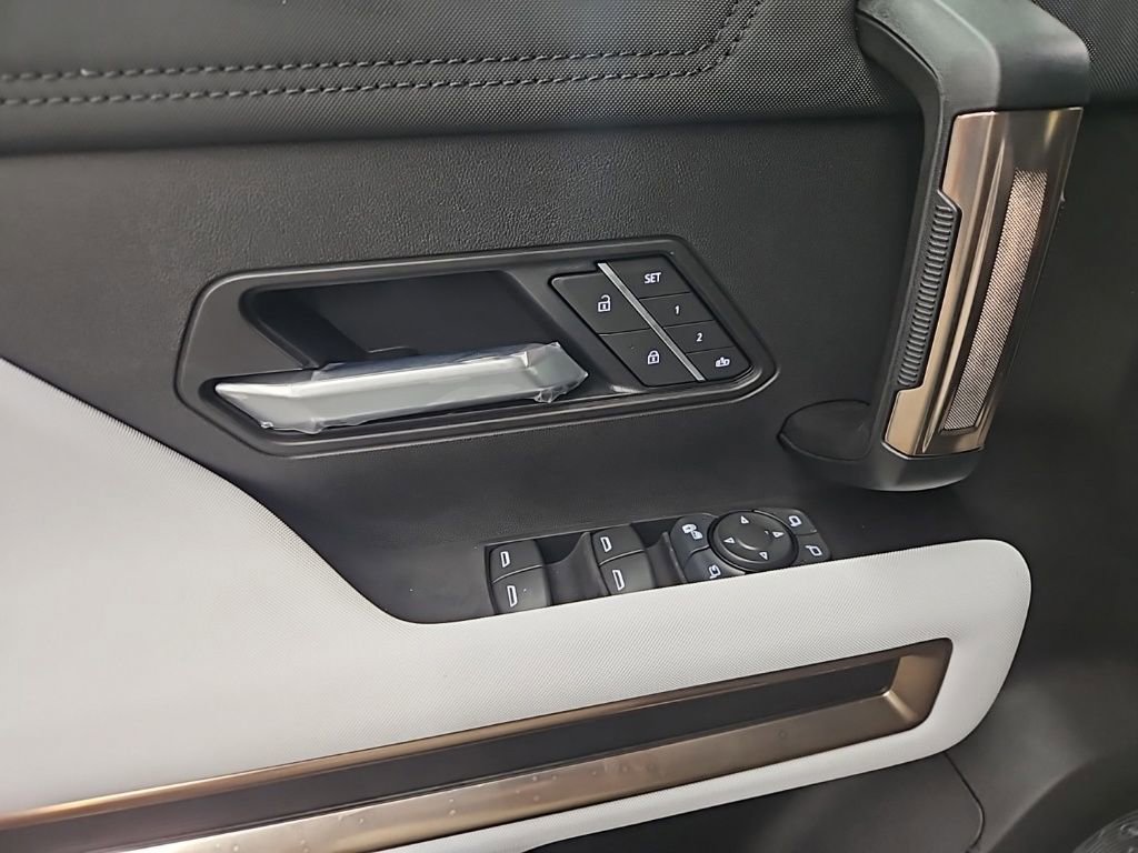 New 2025 GMC Hummer EV 3X image 17