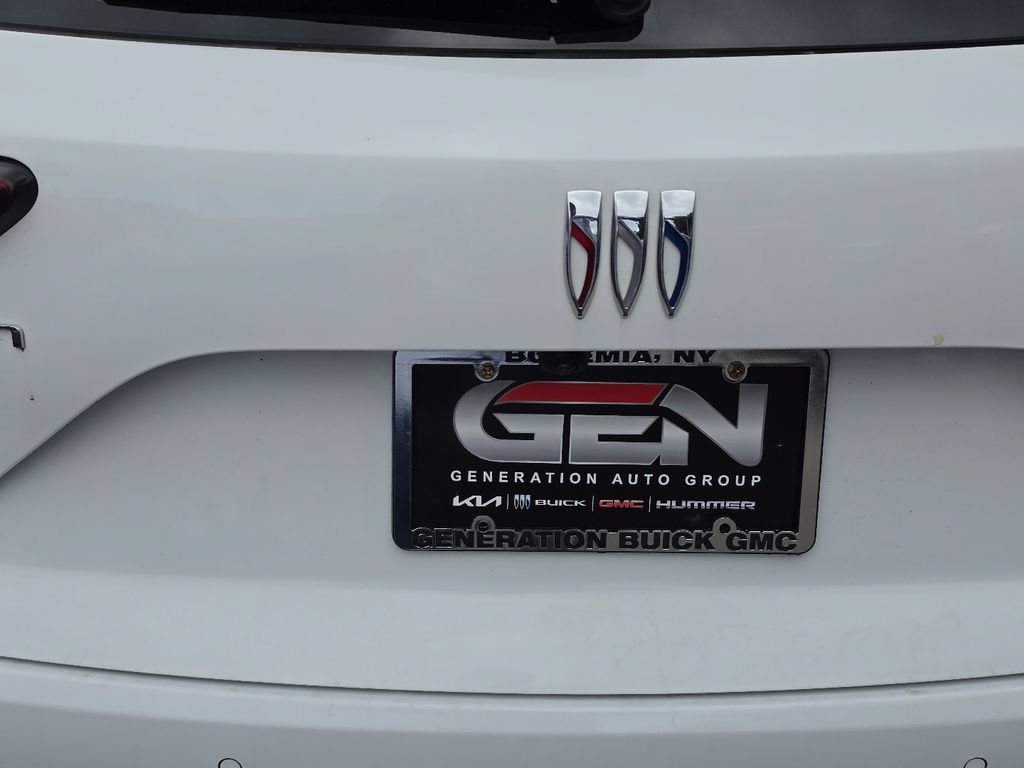 Used 2024 Buick Envision Preferred AWD/4WD image 32