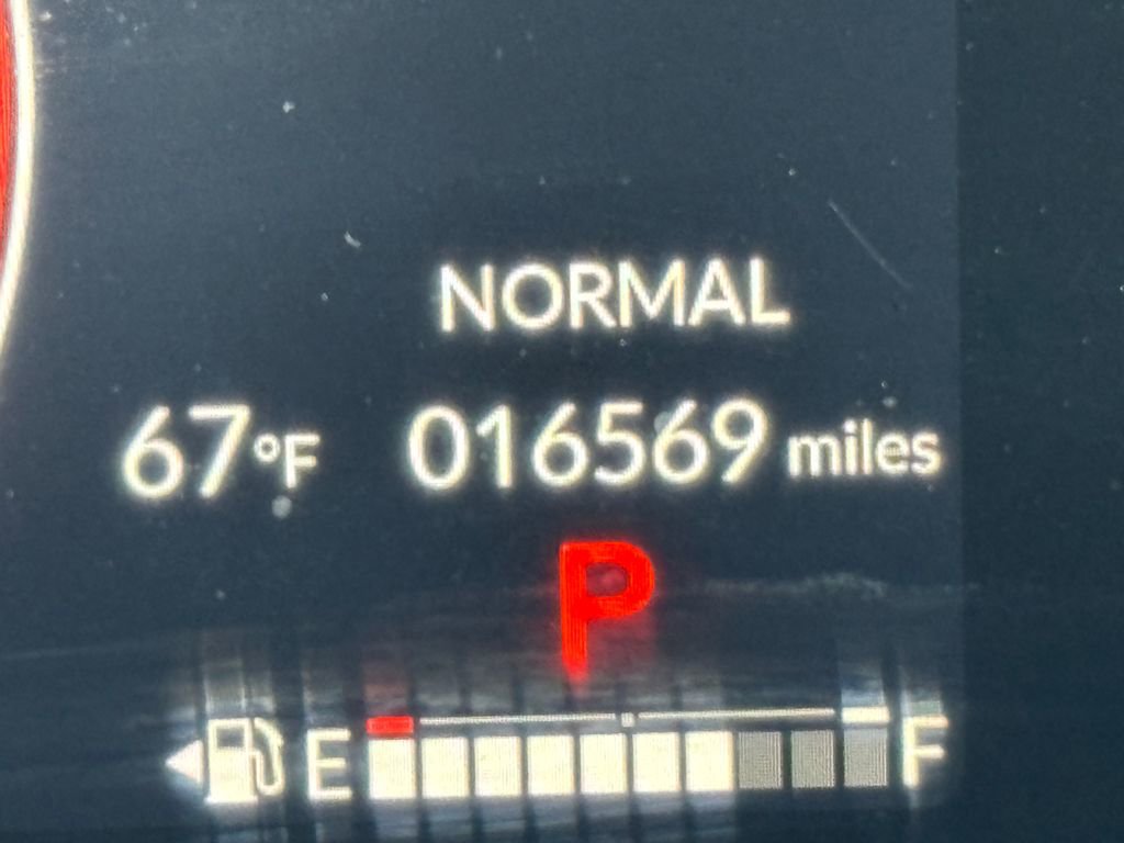 Used 2025 Honda CR-V EX image 34