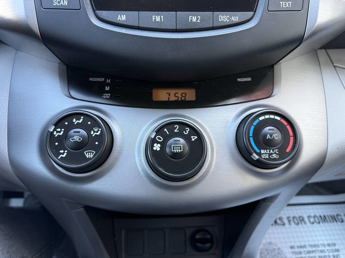 Used 2006 Toyota RAV4 2WD image 19