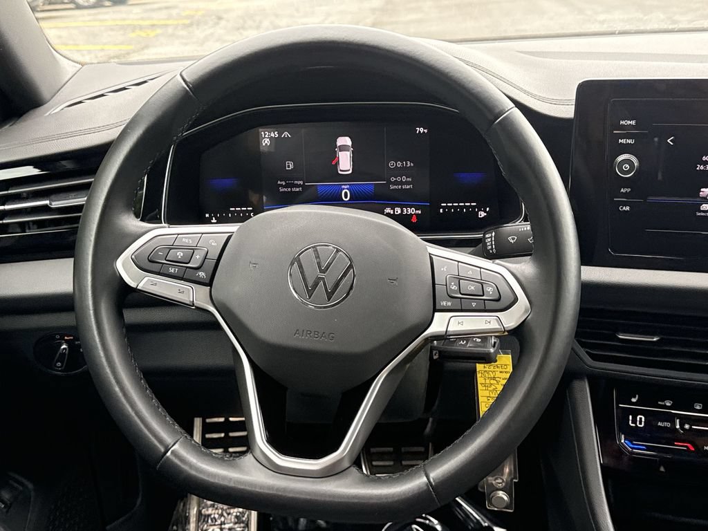 Used 2025 Volkswagen Jetta Sport FWD image 11