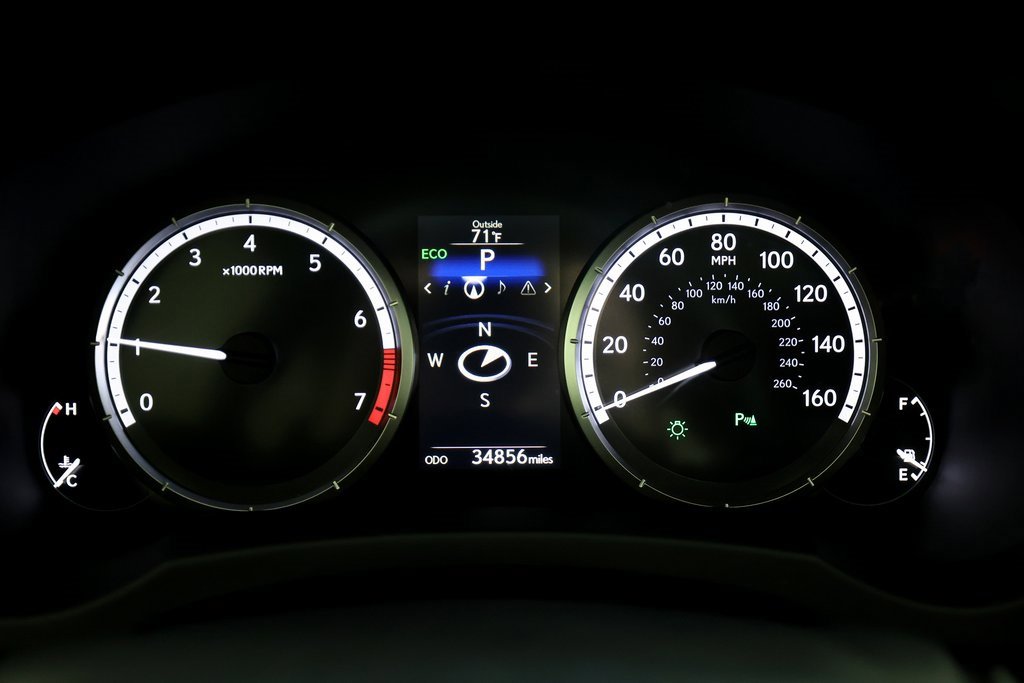 Used 2015 Lexus RC 350 w/ Luxury Package image 18