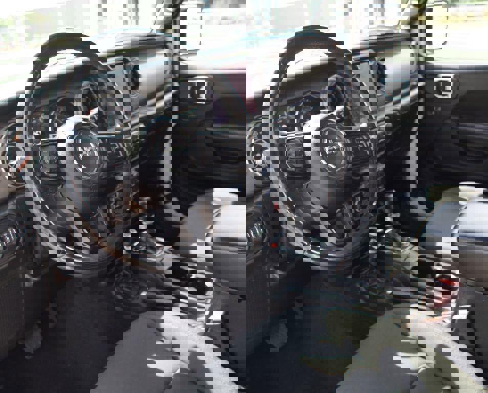 Used 2019 Jeep Wrangler Unlimited Sport S image 14