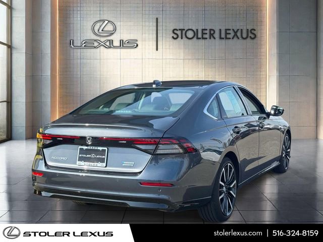 Used 2025 Honda Accord Touring image 5