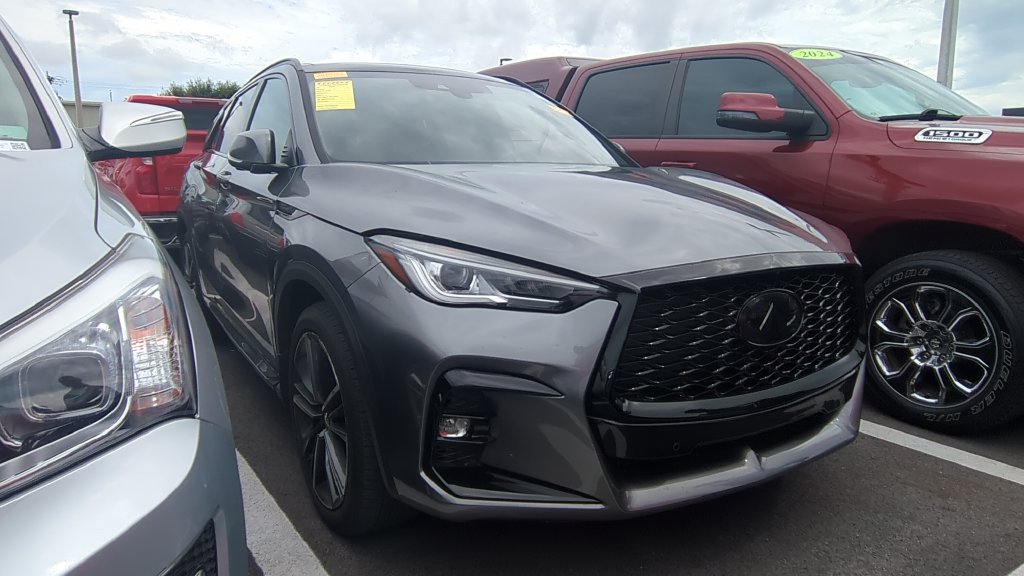 Used 2024 INFINITI QX50 Sport FWD image 2