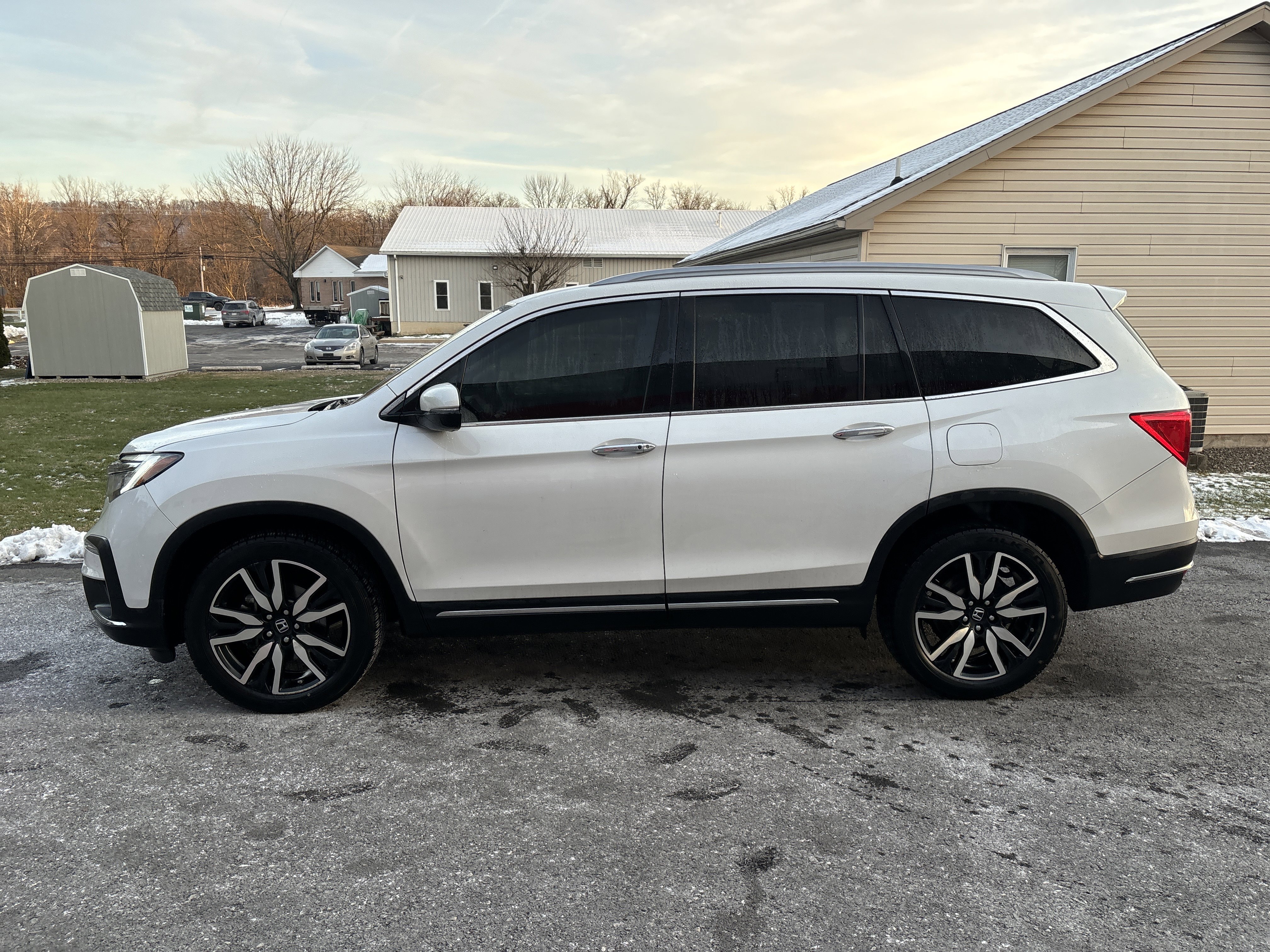 Used 2020 Honda Pilot Touring image 6